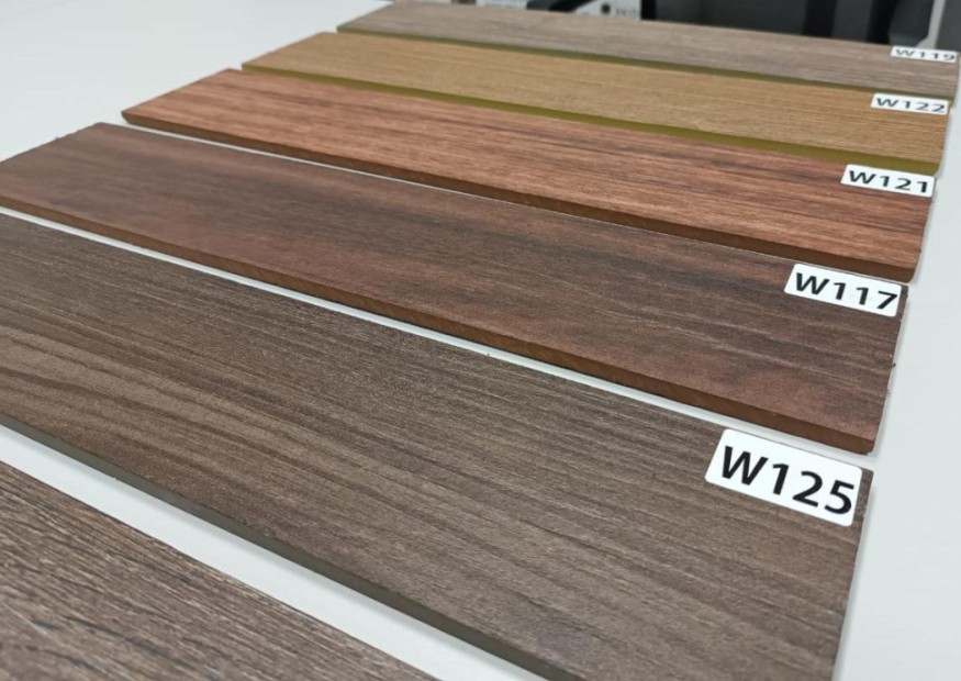 Фиброцементный сайдинг SidWood W-102 с древесной текстурой Клик купить в Новороссийске