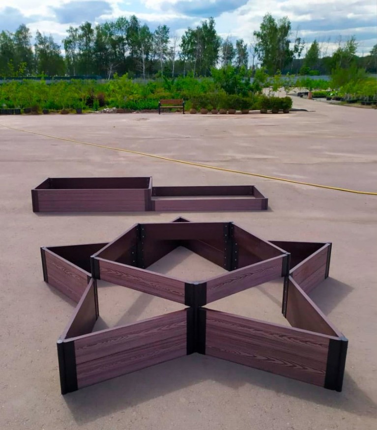 Доска для создания грядок и клумб из ДПК венге 30x225x3000 мм купить в Новороссийске